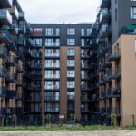 Zmiany lokatorskie na etapie budowy: co warto zmodyfikować w projekcie pierwszego M?